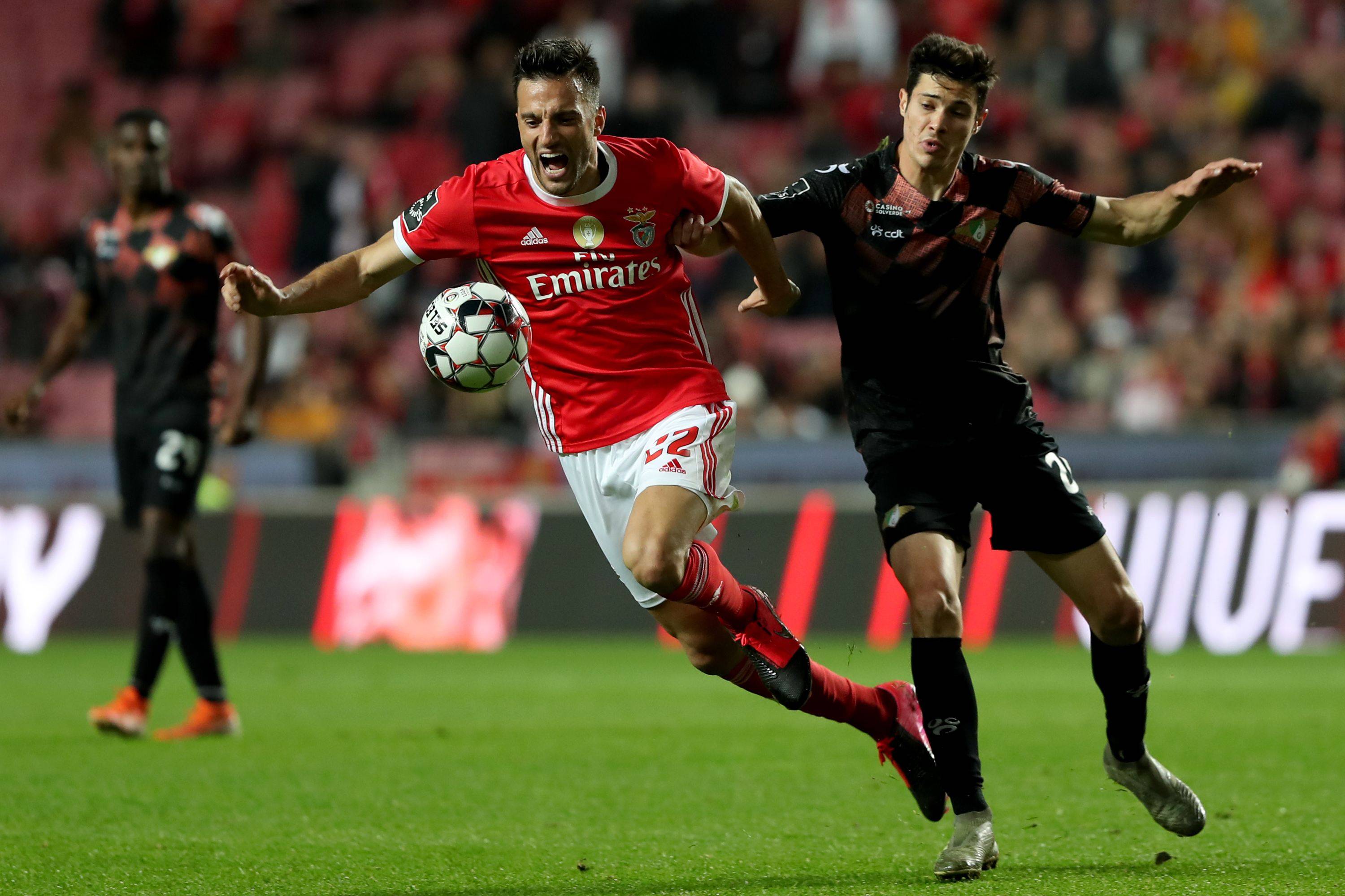 洛杉矶快船今晨扳平良机，志在葡超名次提升，气氛紧张，赛季目标并未改变-爱游戏